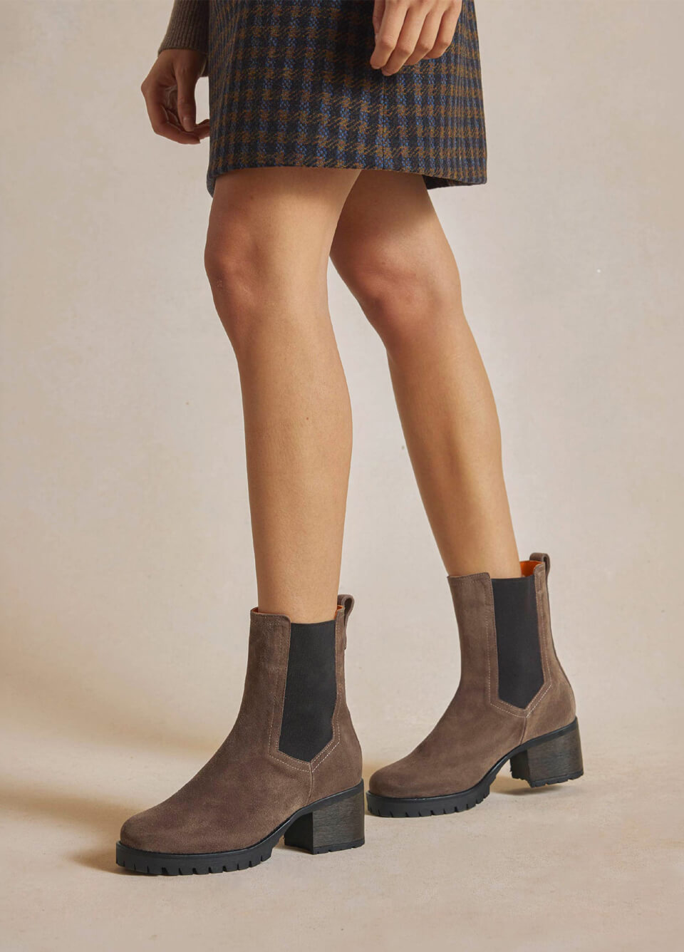 Fairfax & Favor Heeled Boudica Boot - Deep Taupe