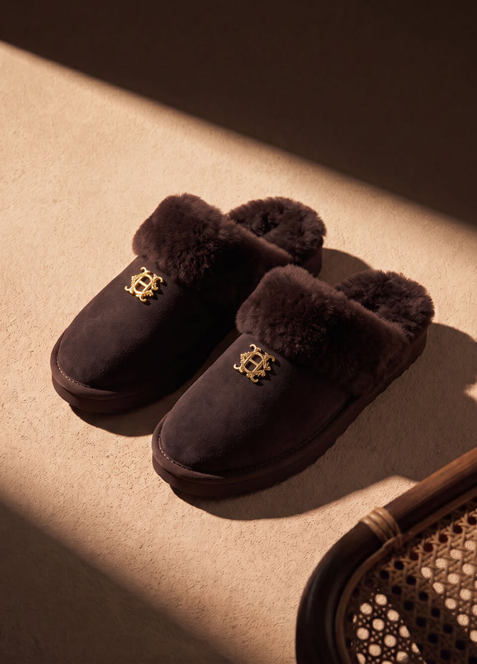 Holland Cooper Shearling Slipper - Chocolate