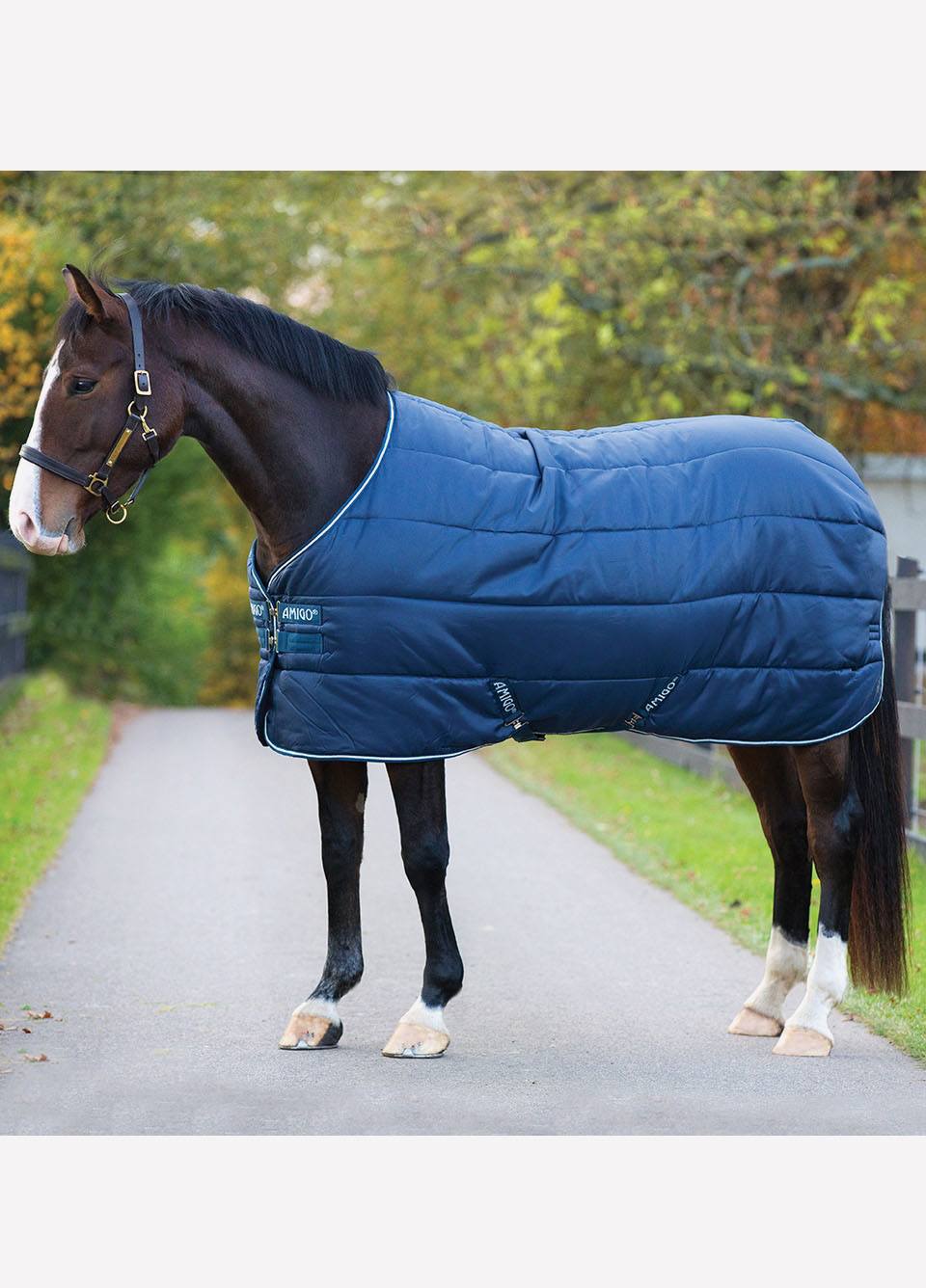 Amigo Insulator Lite Stable Rug 100g - Navy/White