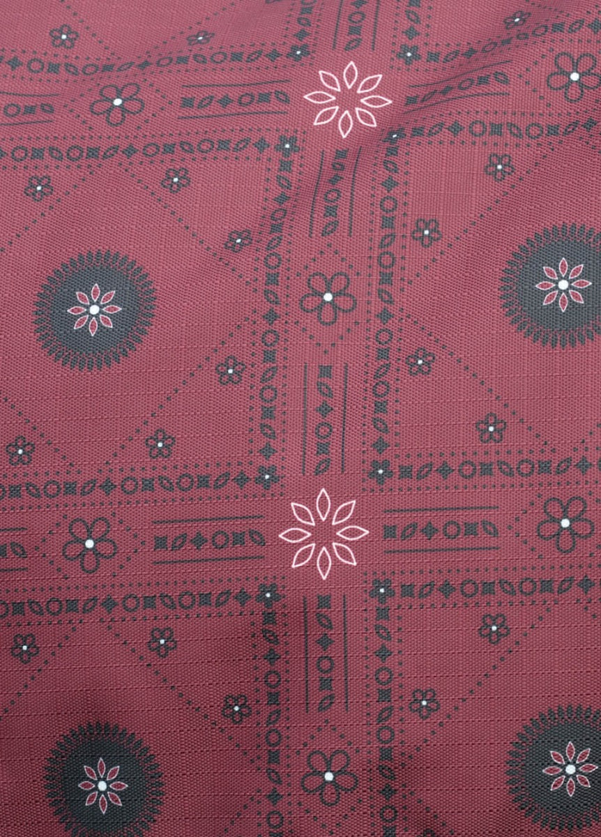 Weatherbeeta Comfitec Essential Standard Neck Medium Turnout- Burgundy Bandana Print/Black