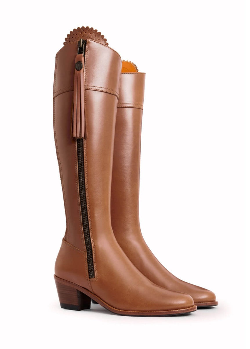 Fairfax & Favor Leather Heeled Regina Boots - Tan