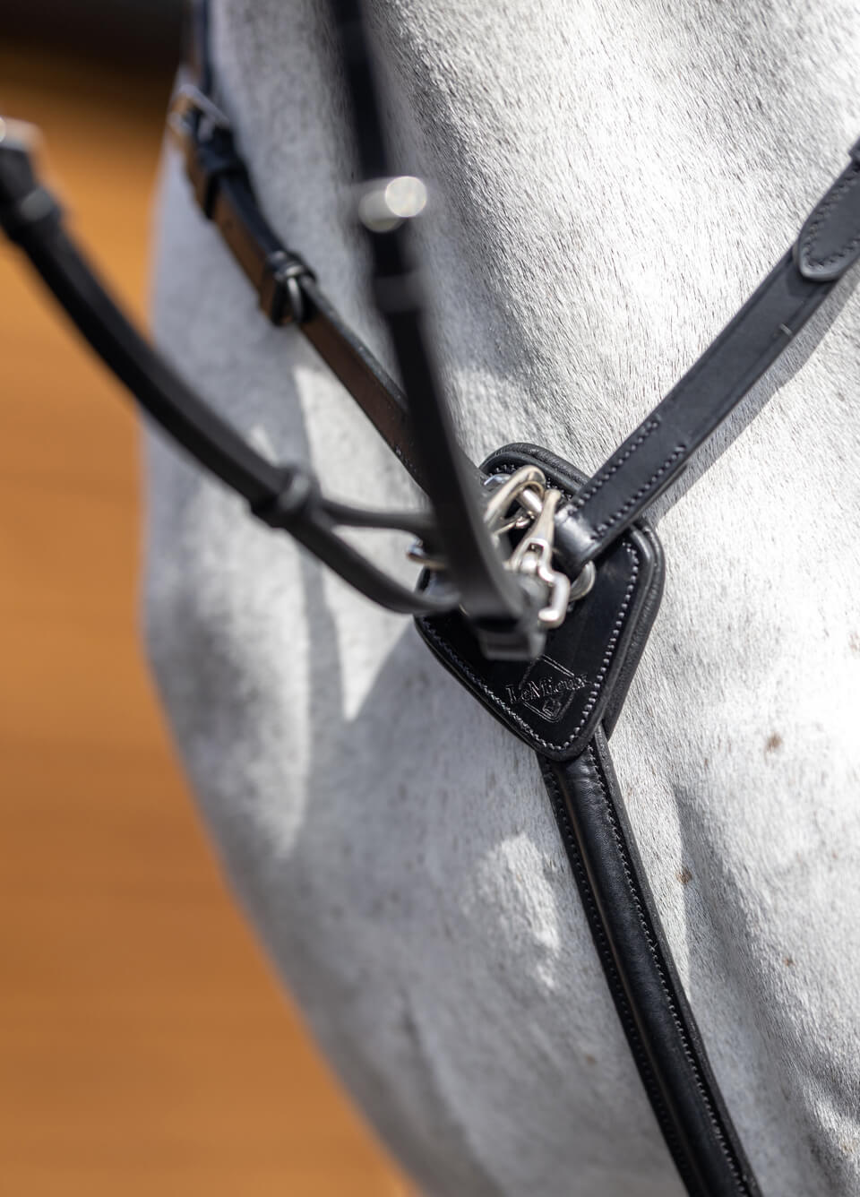 LeMieux Breastplate D-Ring - Black