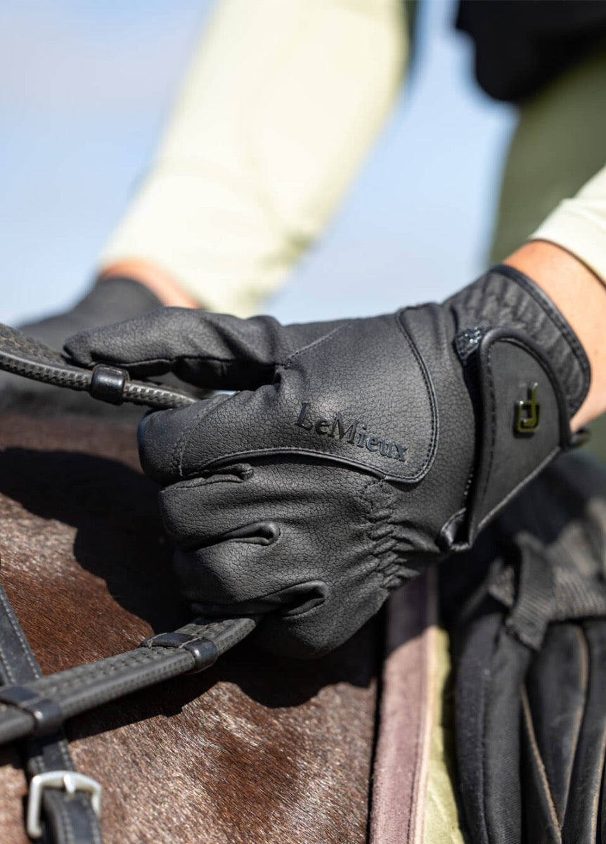 LeMieux Close Contact Gloves - Black