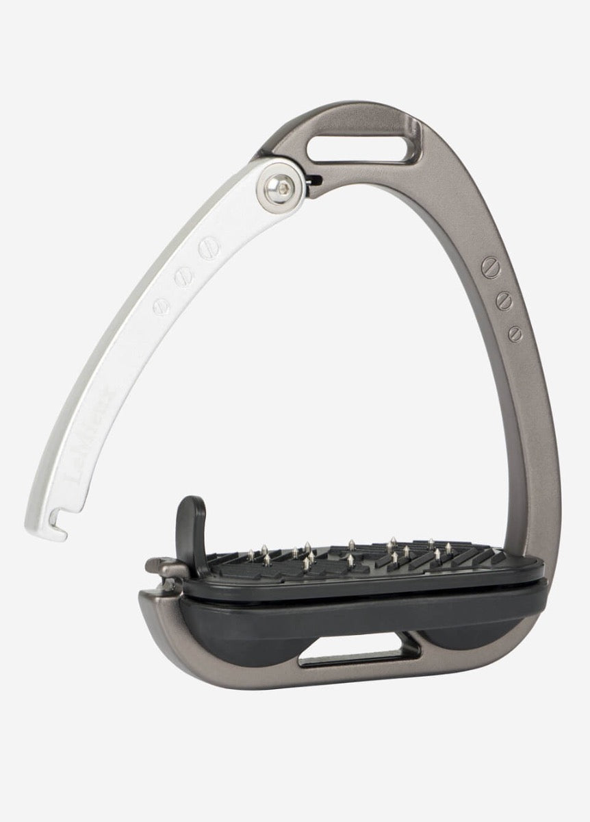 LeMieux Vector Control Stirrups - Carbon/Silver